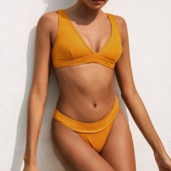 NWT Golden Yellow Bikini Set Size Medium Low Rise Bathing Suit - Picture 1 of 7